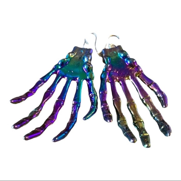 Jewelry - 3.5 “ claw iridescent blue and purple long hanging hook earrings